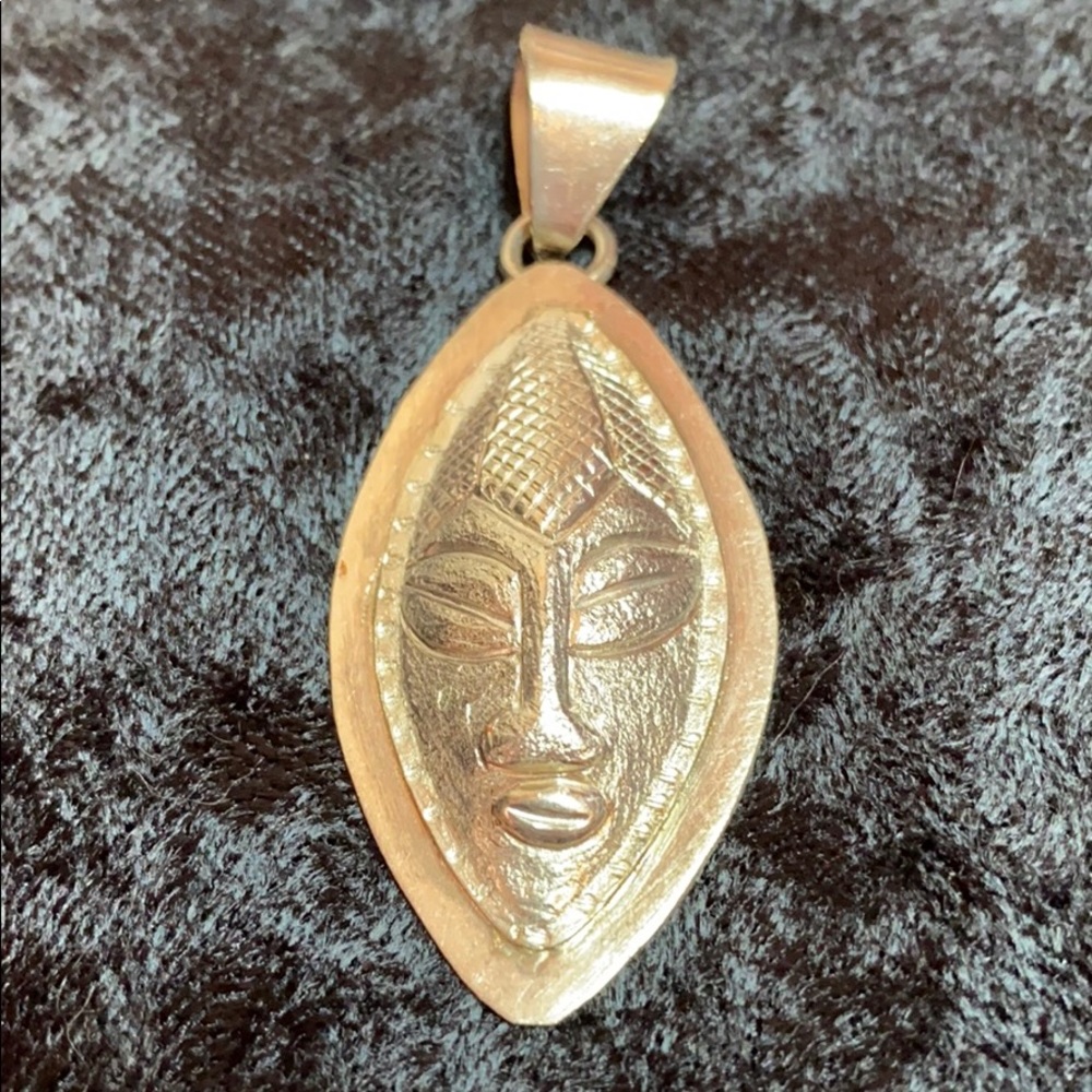 Vintage Tribal Mask Silver Pendant 🖤